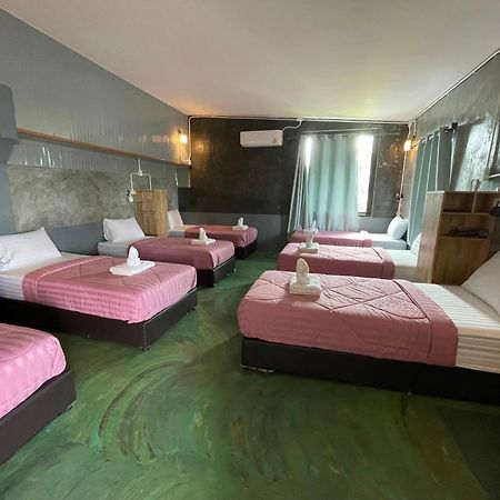 Baanrimfai Homestay Ban Thung Sang Buitenkant foto
