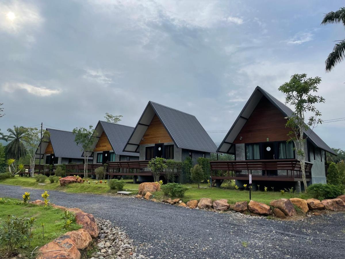 Baanrimfai Homestay Ban Thung Sang Buitenkant foto