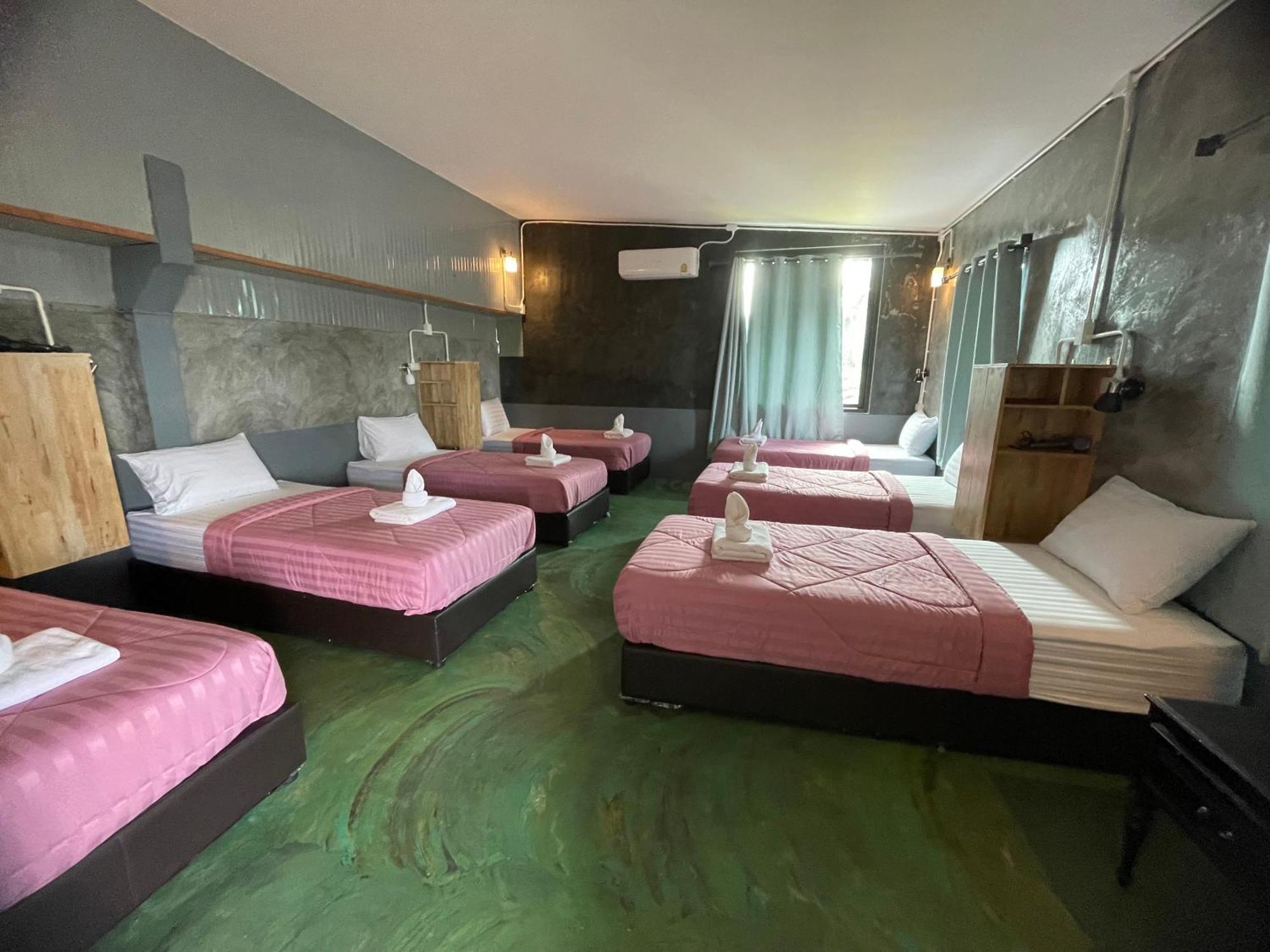 Baanrimfai Homestay Ban Thung Sang Buitenkant foto