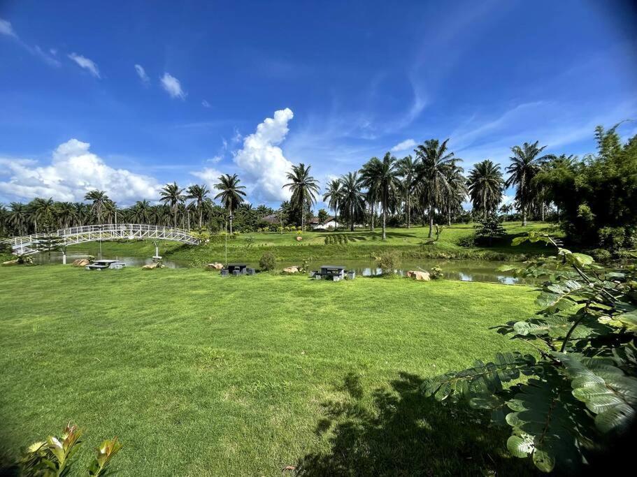 Baanrimfai Homestay Ban Thung Sang Buitenkant foto